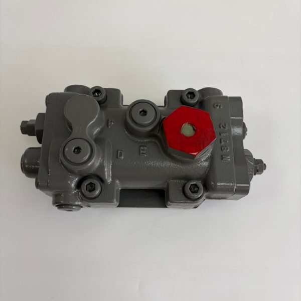 Hitachi Orijinal Ana Pompa Regülatörü – 9207292 / YB60000398, ZX330-3 / ZX330-5A Ekskavatörler için
