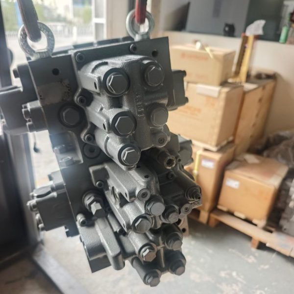 صمام التحكم الرئيسي لـ Hitachi ZAX130-5A – (YB60000830)