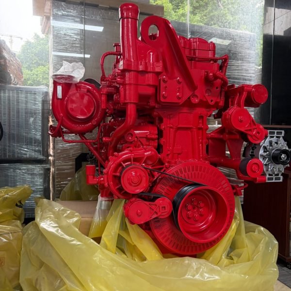 QSM15 エンジンアセンブリ（中聯重科650油圧ショベル用）